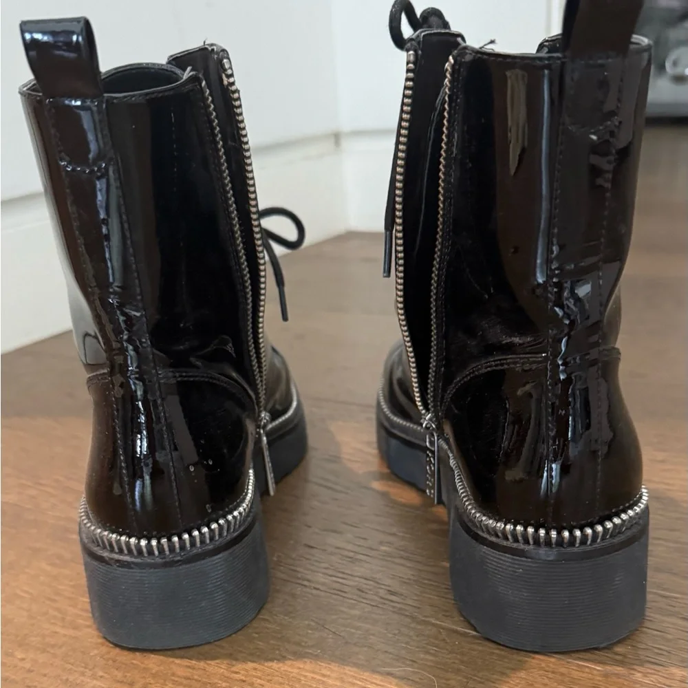 ‼️MICHAEL KORS BLACK GENUINE PATENT LEATHER BIKER BOOTS‼️ Size 8. - Picture 5 of 7